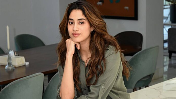 Janhvi Kapoor hospitalised : ఆస్ప‌త్రిలో చేరిన ‘దేవ‌ర’ భామ‌.. ఆందోళ‌న‌లో అభిమానులు..!